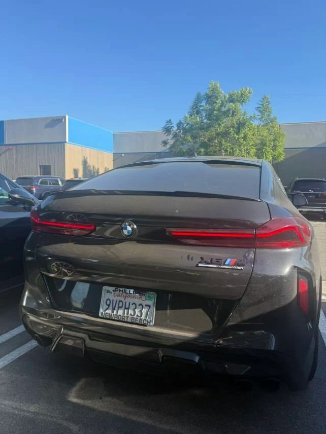 Suv in Costa Mesa, CA, United States 2 - 18721209