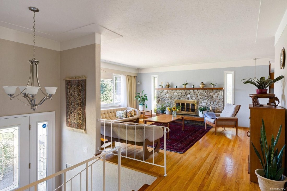 House in Victoria, British Columbia, Canada 4 - 18720860