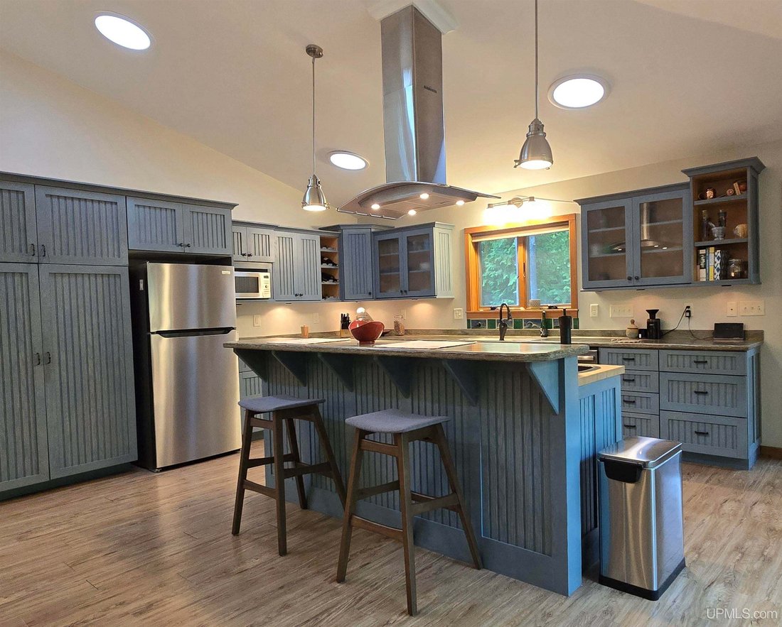 House in Marquette, Michigan, United States 4 - 18726677