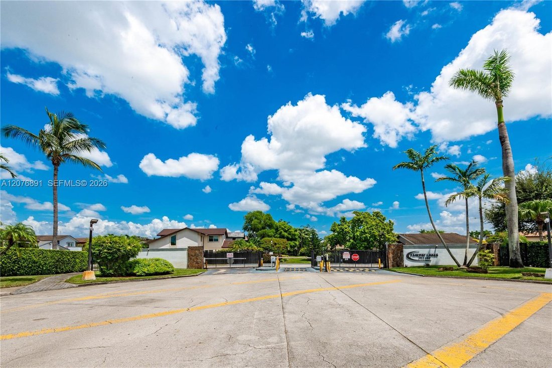 Haus in Doral, Florida, Vereinigte Staaten 2 - 18727954