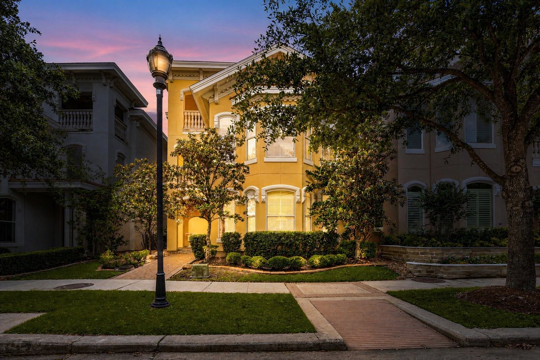 Maison à Spring, Texas, États-Unis 1 - 18589660