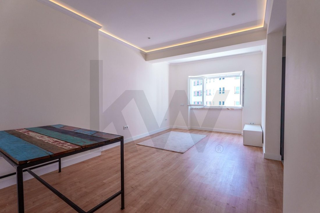 Apartment in Campolide, Lisbon, Portugal 5 - 18720925