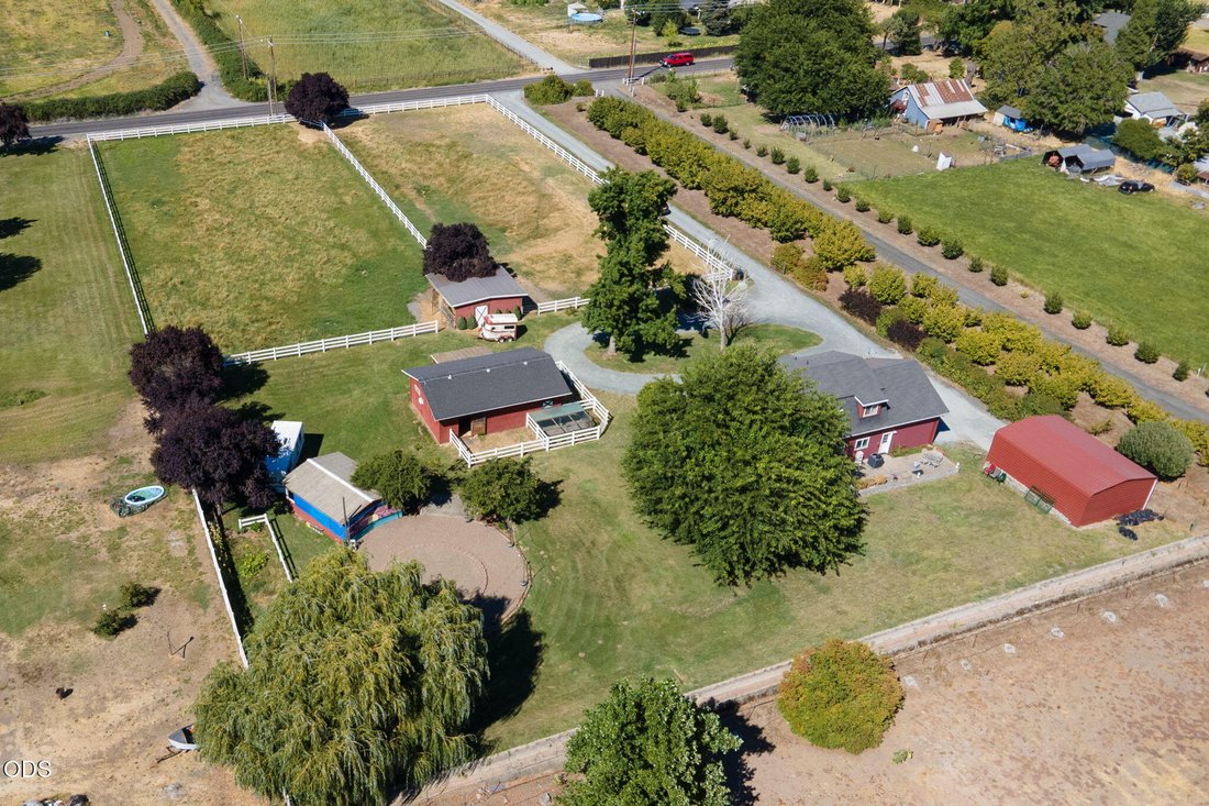 Haus in Grants Pass, Oregon, Vereinigte Staaten 1 - 18726452