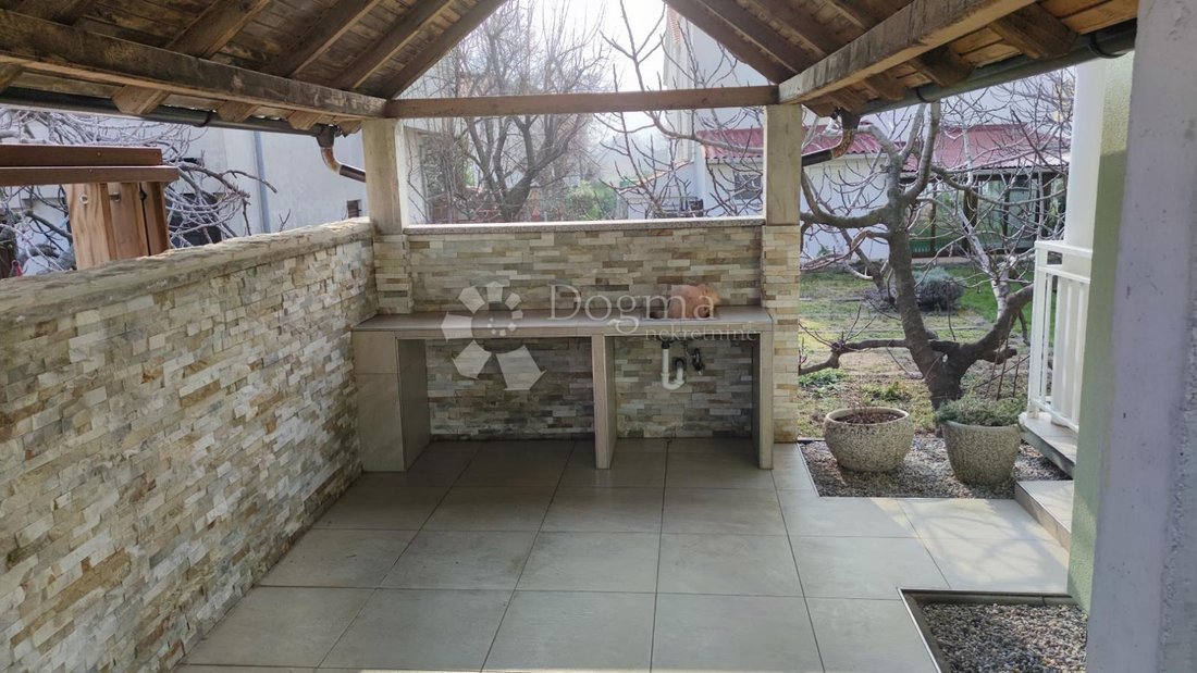 Casa a Bescanuova, Regione litoraneo-montana, Croazia 3 - 18728524