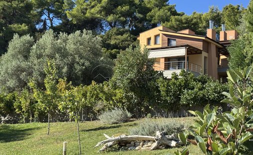 Villa in Kassandra, Macedonia and Thrace, Greece 1