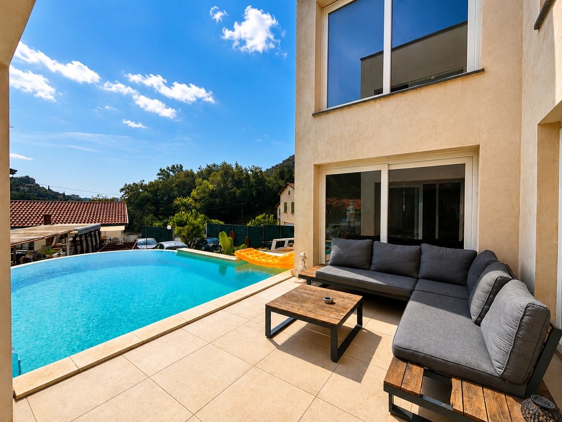 House in Menton, Provence-Alpes-Côte d'Azur, France 1 - 18457013
