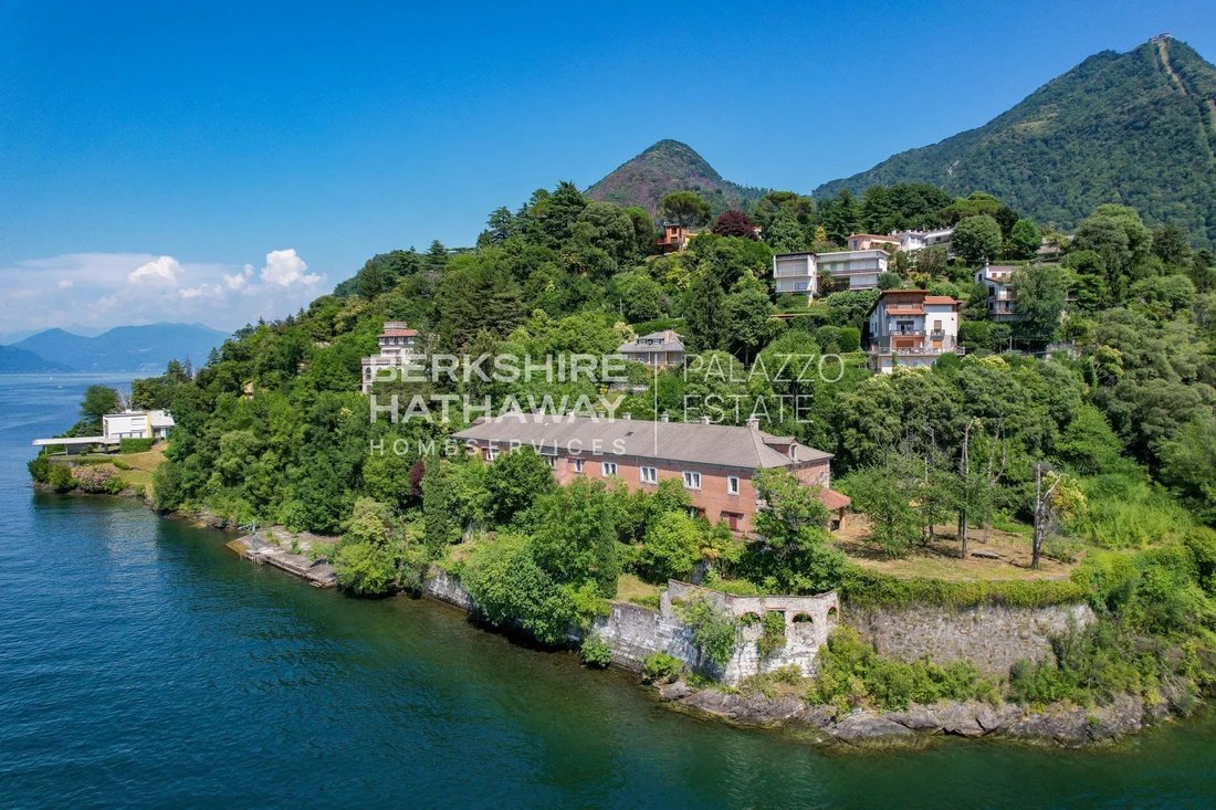 Domaine à Laveno-Mombello, Lombardie, Italie 1 - 18721109