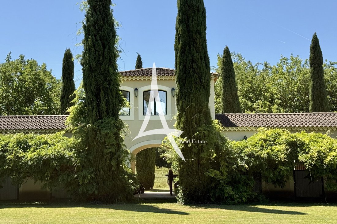 Villa en Eygalières, Provenza-Alpes-Costa Azul, Francia 4 - 18727879