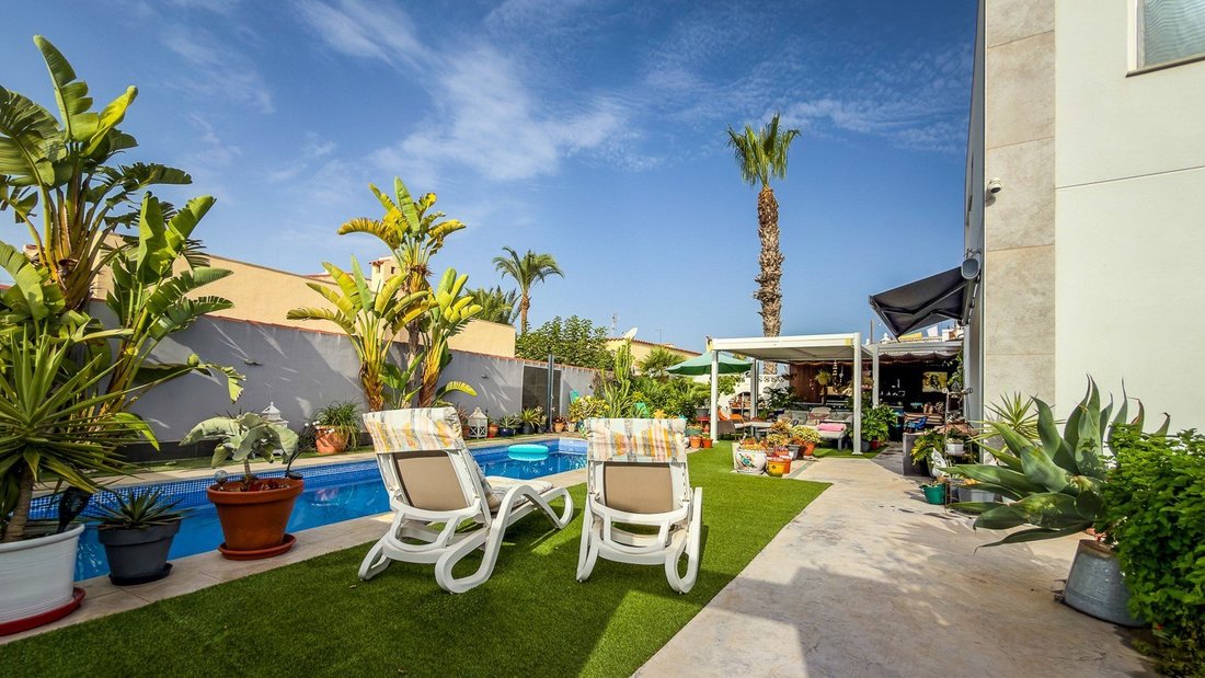 Haus in Torrevieja, Land Valencia, Spanien 4 - 18728508