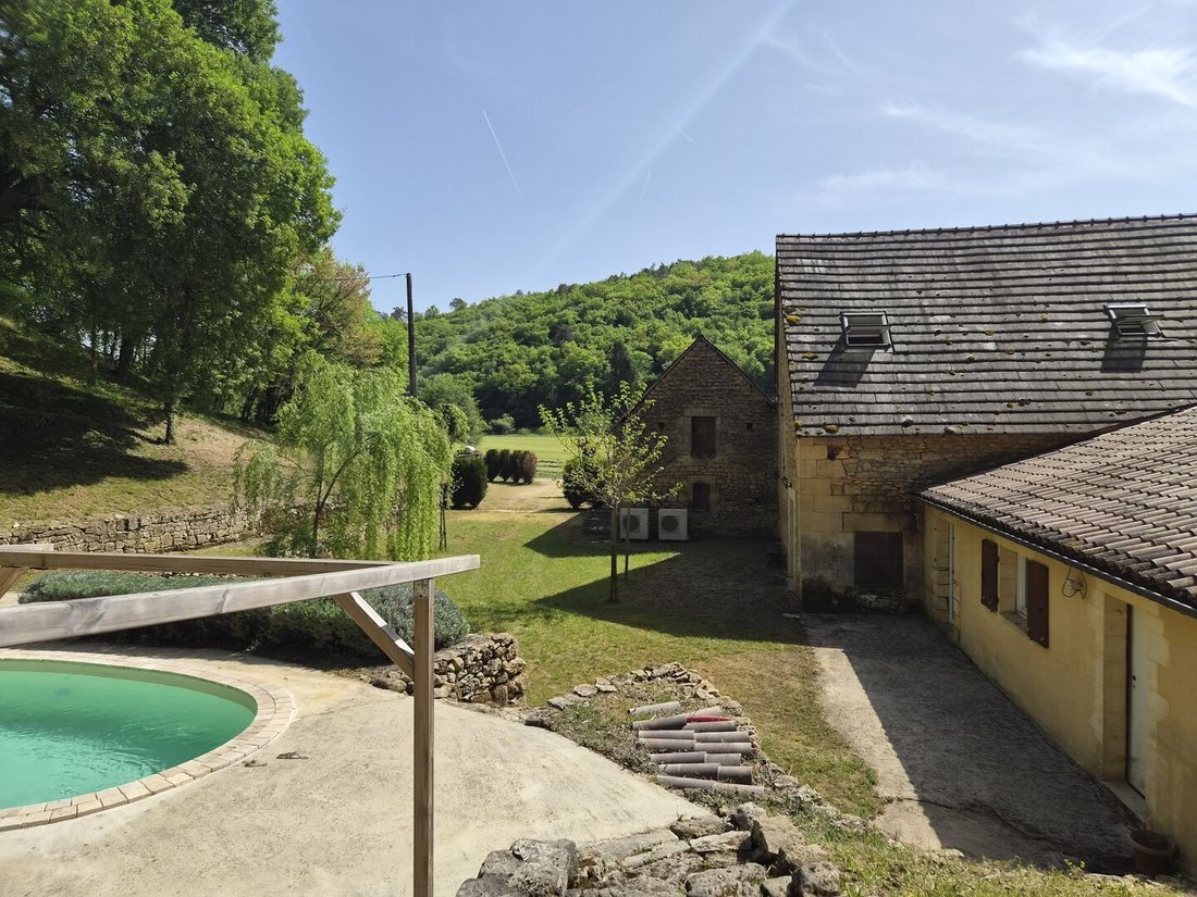 House in Les Eyzies-de-Tayac-Sireuil, Les Eyzies, France 2 - 18728369