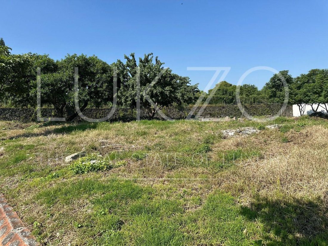 Land in Cuernavaca, Morelos, Mexico 1 - 18726060