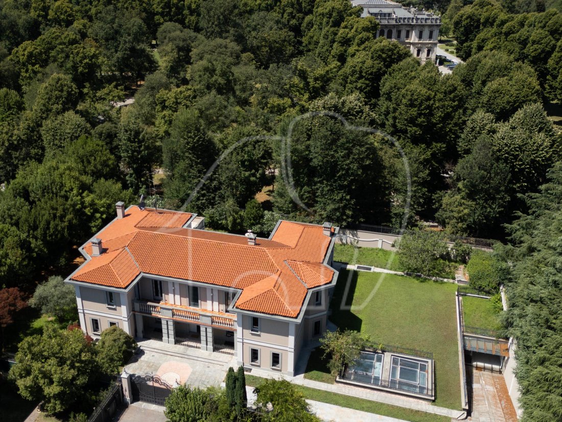 Villa in Chiari, Lombardia, Italia 4 - 18728582