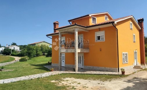 Casa a Albona, Regione istriana, Croazia 1