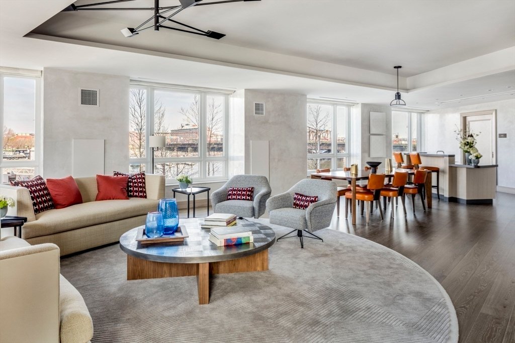Condo in Boston, Massachusetts, United States 3 - 18722731