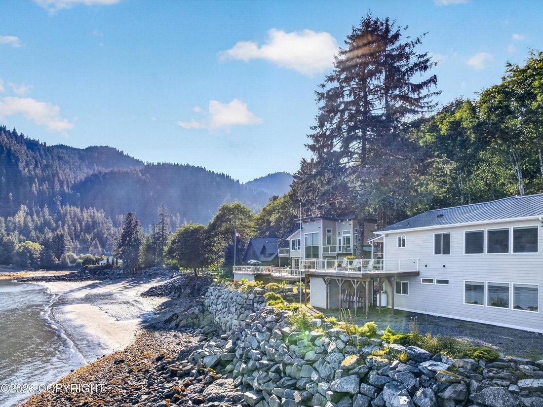House in Ketchikan, Alaska, United States 1 - 18726362