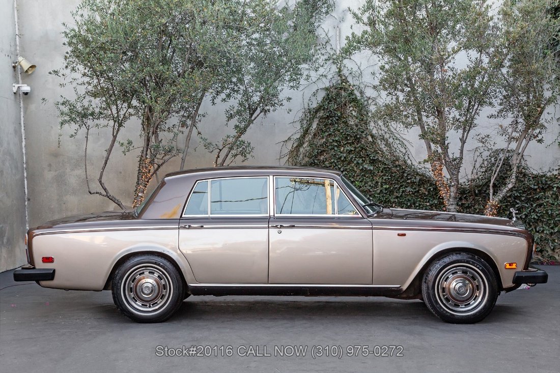 Rolls-Royce Silver Shadow II in Los Angeles, CA 4 - 18728011