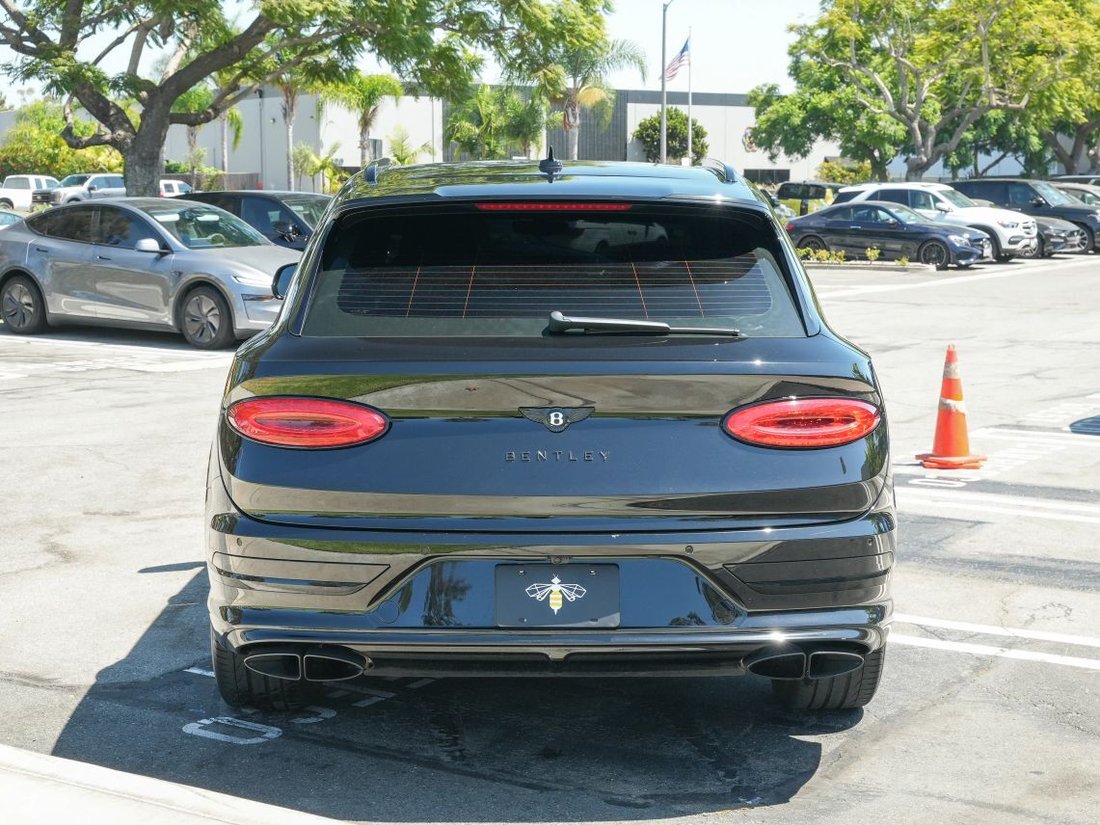 Suv in Costa Mesa, CA, United States 4 - 18664773