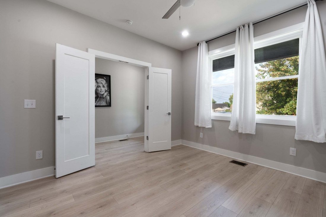 Condo in Nashville, Tennessee, United States 3 - 18726807