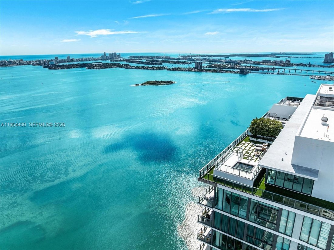 Condo in Miami, Florida, United States 2 - 18724575