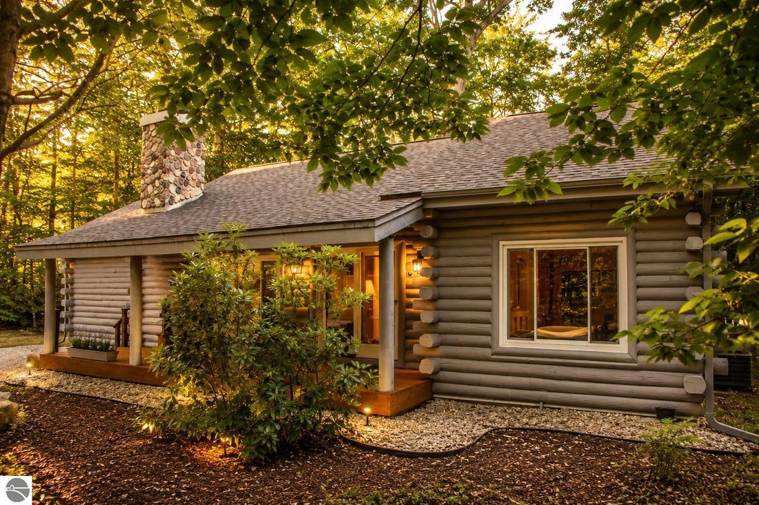 Casa a Interlochen, Michigan, Stati Uniti 4 - 18721858