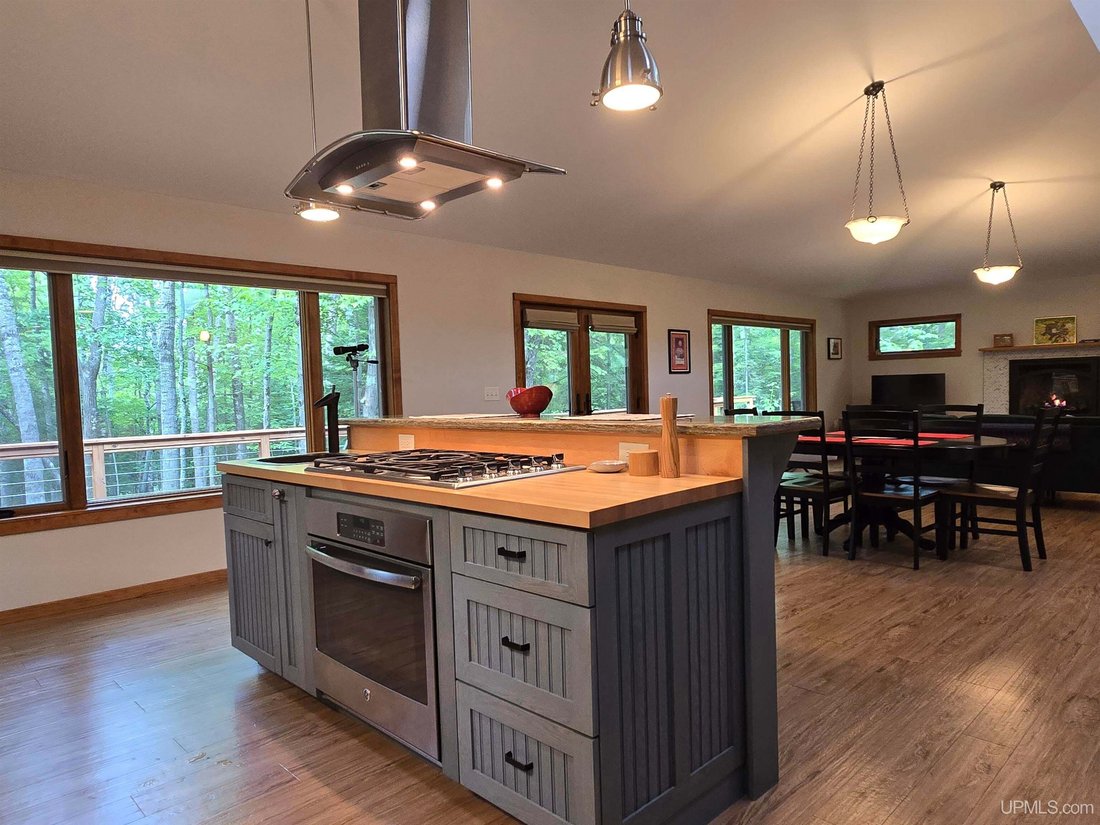 House in Marquette, Michigan, United States 5 - 18726677