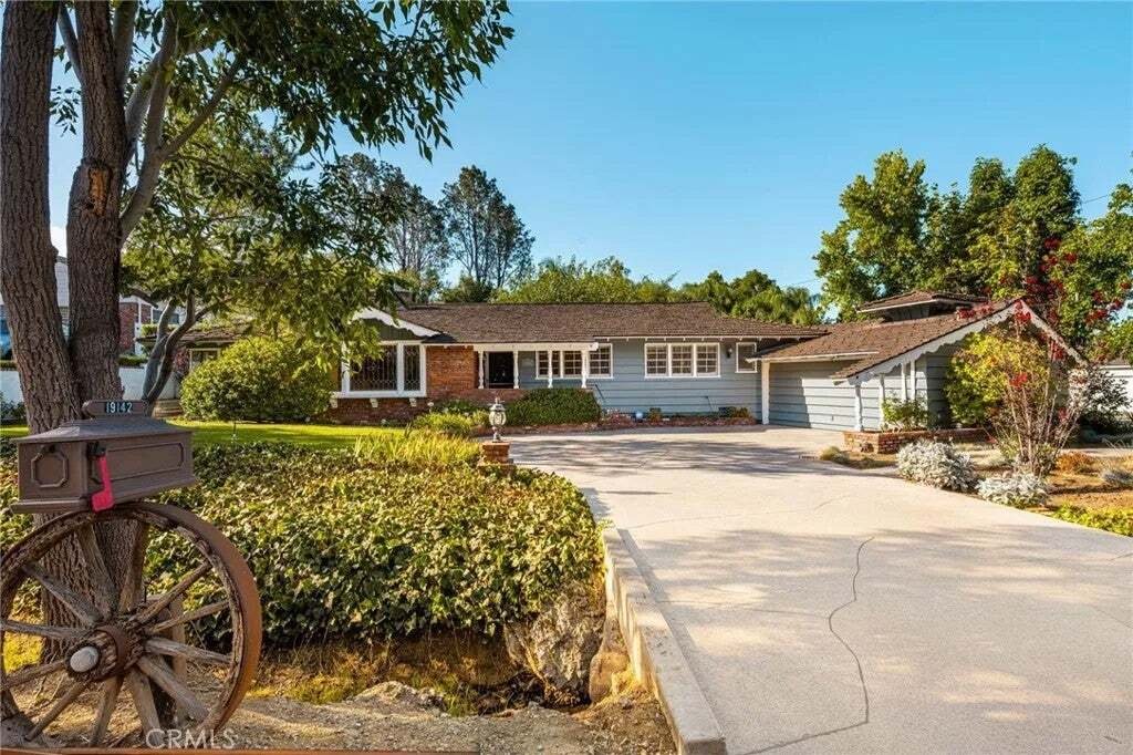 House in Santa Ana, California, United States 2 - 18727377