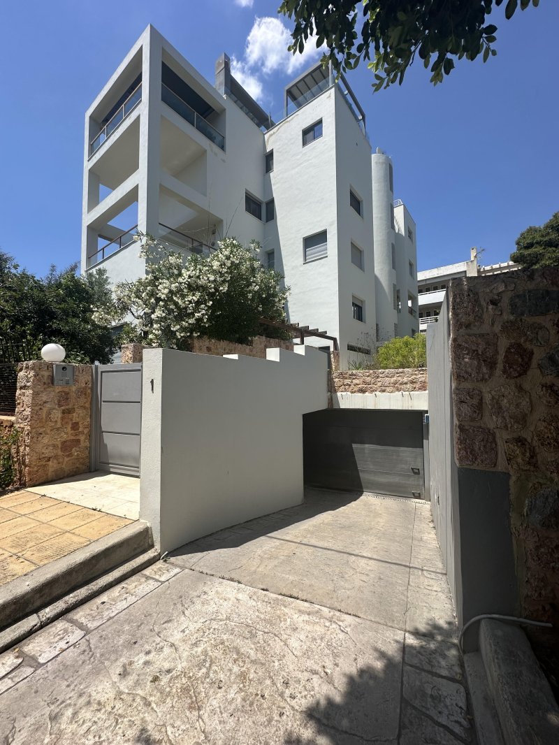 House in Glyfada, Attica, Greece 1 - 18722917
