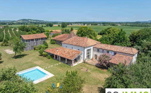 House in Fongrave, Nouvelle-Aquitaine, France 1