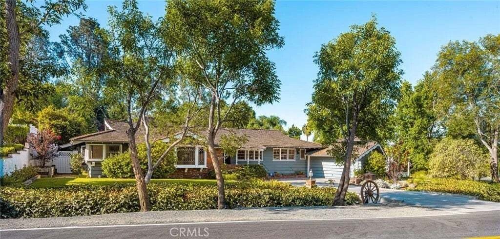 House in Santa Ana, California, United States 1 - 18727377