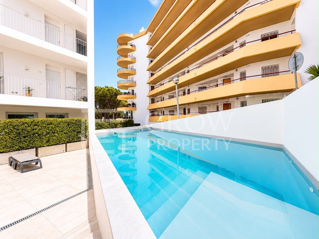 Apartment in Vilamoura, Quarteira, Algarve 2 - 18721015
