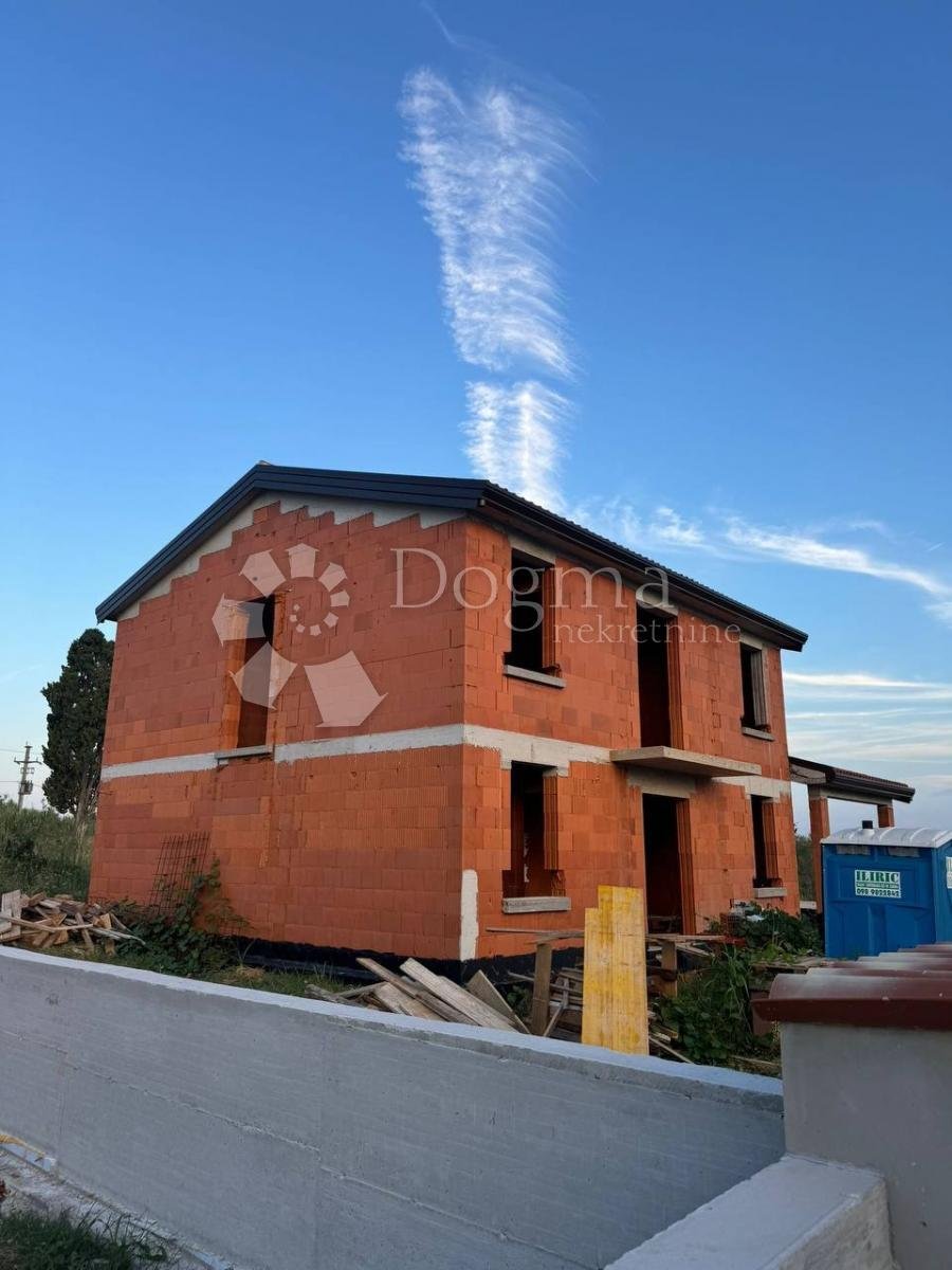 Maison à Karigador, Istrie, Croatie 3 - 18728397