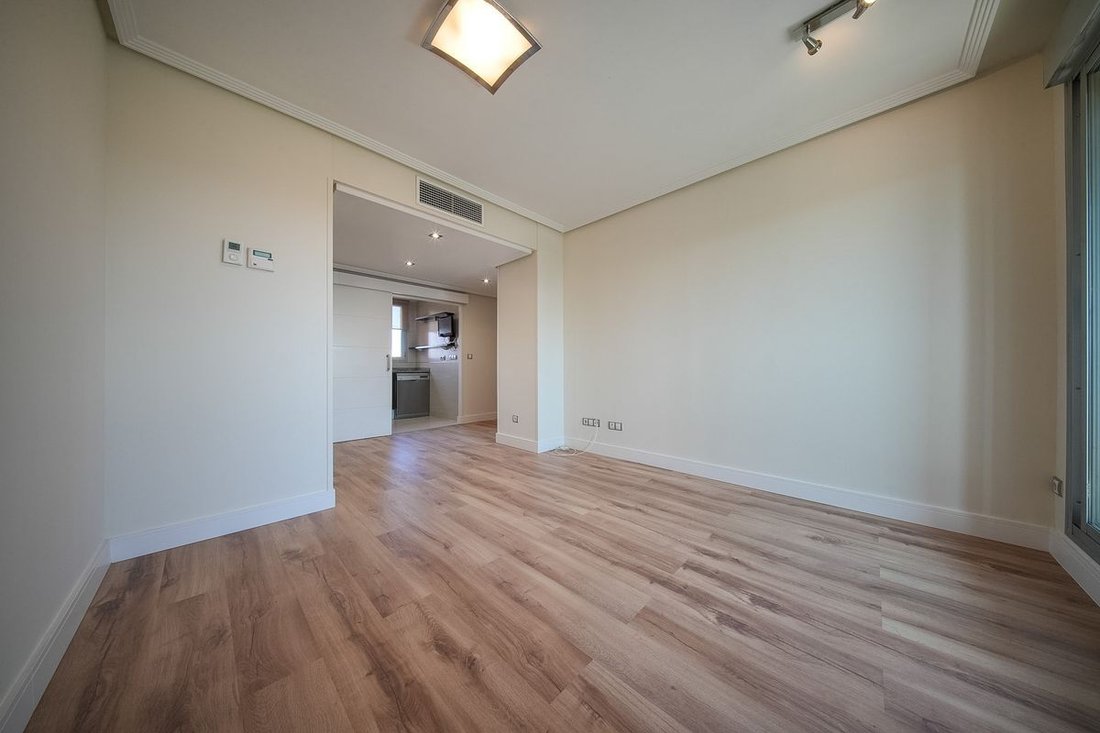 Appartement à Fuencarral-El Pardo, Madrid, Espagne 3 - 18674608