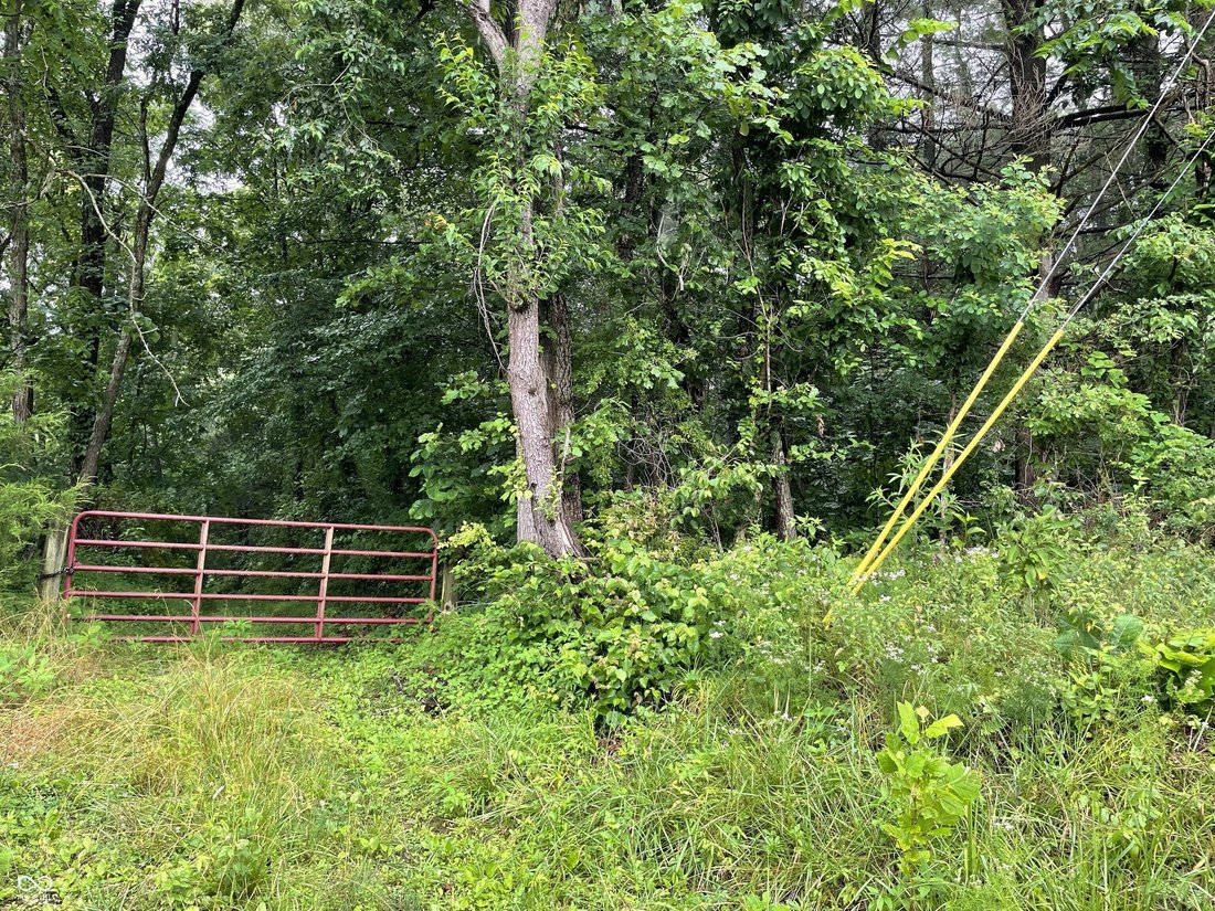 Terreno a Brownstown, Indiana, Stati Uniti 3 - 18729056