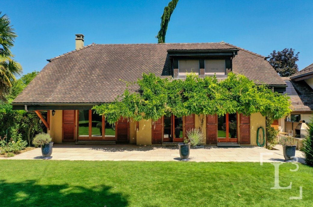 Casa en Gingins, Valdia, Suiza 2 - 18726808
