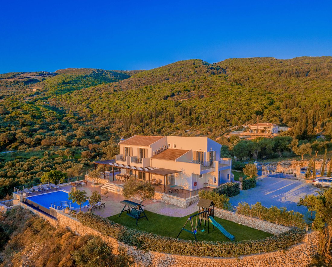 Villa in Ionian Islands, Peloponnese, Western Greece and the Ionian, Greece 3 - 18722824