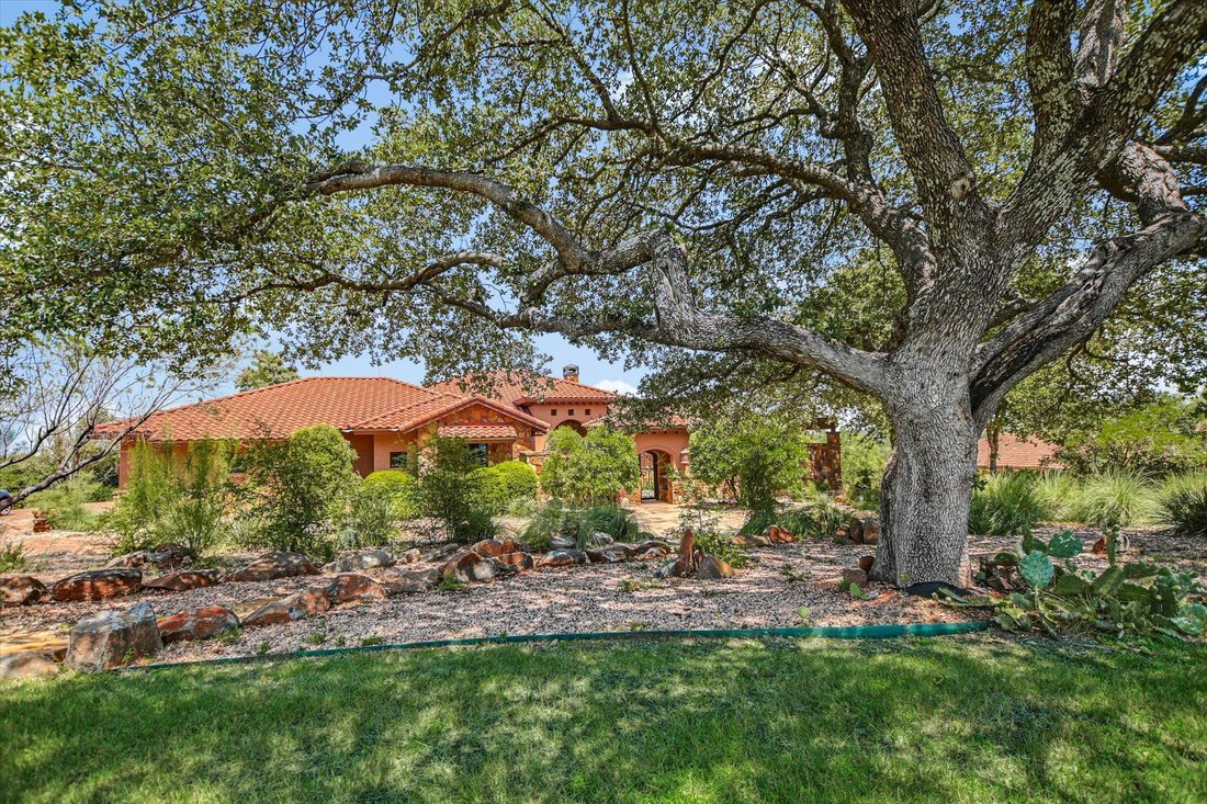 House in Horseshoe Bay, Texas, United States 2 - 18726917