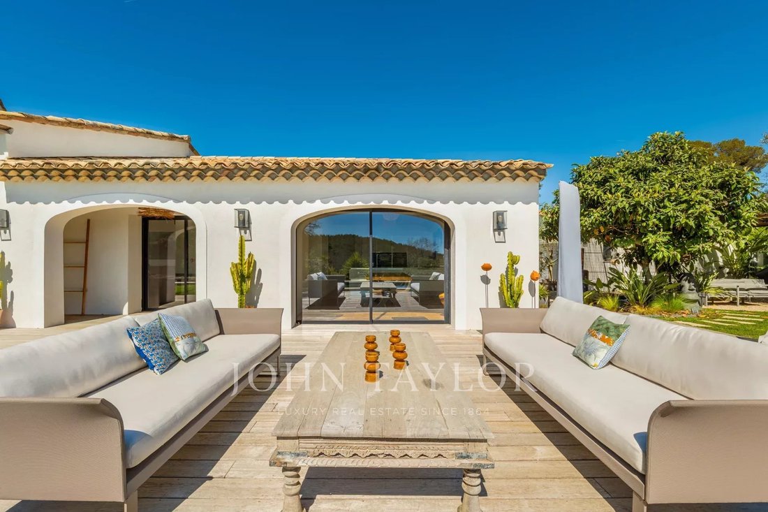 Villa in Valbonne, Provence-Alpes-Côte d'Azur, France 3 - 18720813