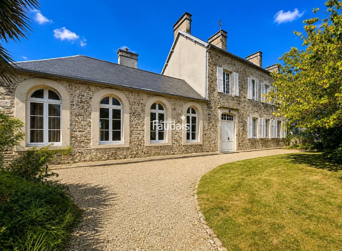 Casa a Lessay, Normandia, Francia 1 - 18728404