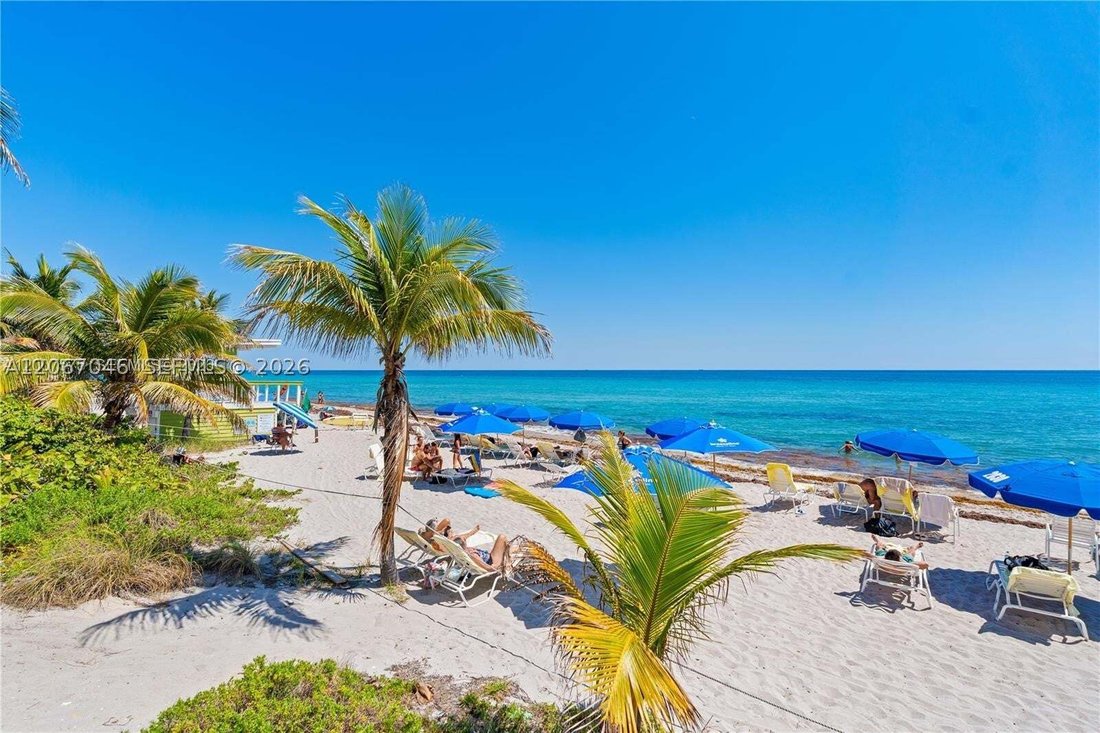 Condo in Hallandale Beach, Florida, United States 2 - 18601022