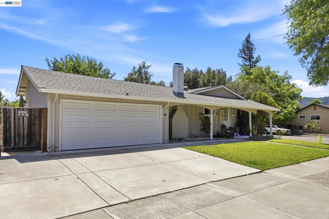 Casa a Pleasanton, California, Stati Uniti 2 - 18726727