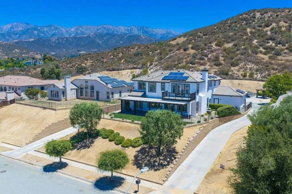Casa en Yucaipa, California, Estados Unidos 2 - 18727194