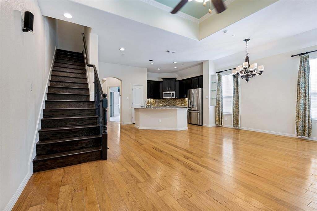 Maison de ville à Irving, Texas, États-Unis 4 - 18727738