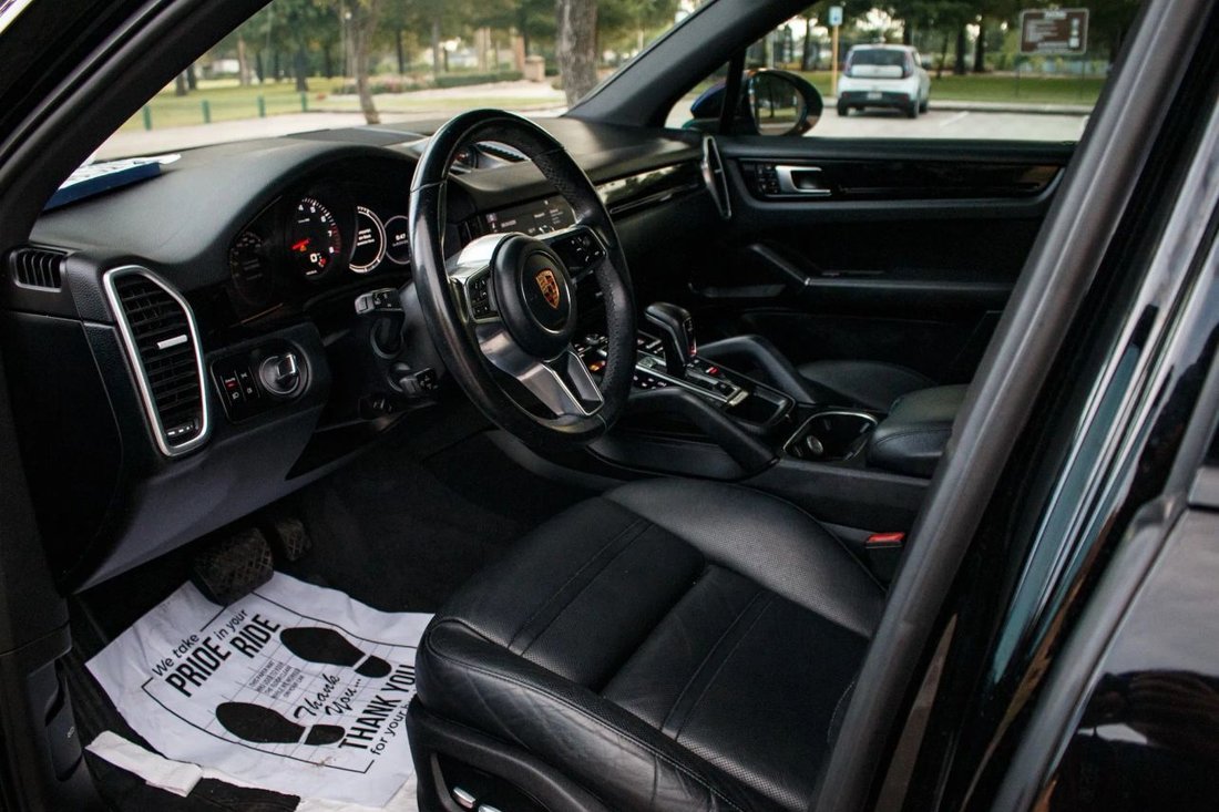 Suv in Houston, TX, United States 4 - 18728798