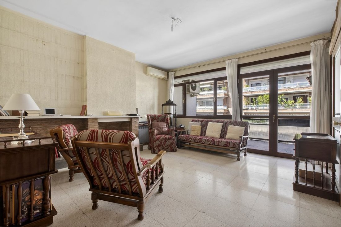 Apartment in Los Remedios, Seville, Spain 1 - 17519880