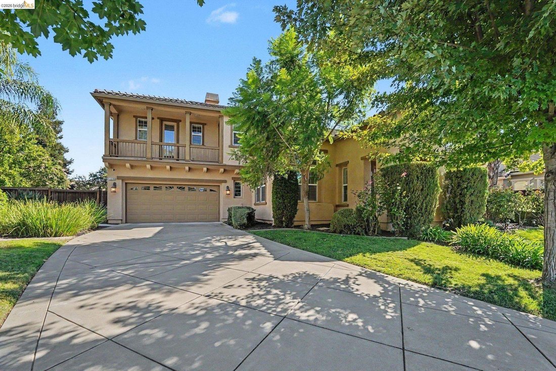 Casa a Brentwood, California, Stati Uniti 2 - 18726713
