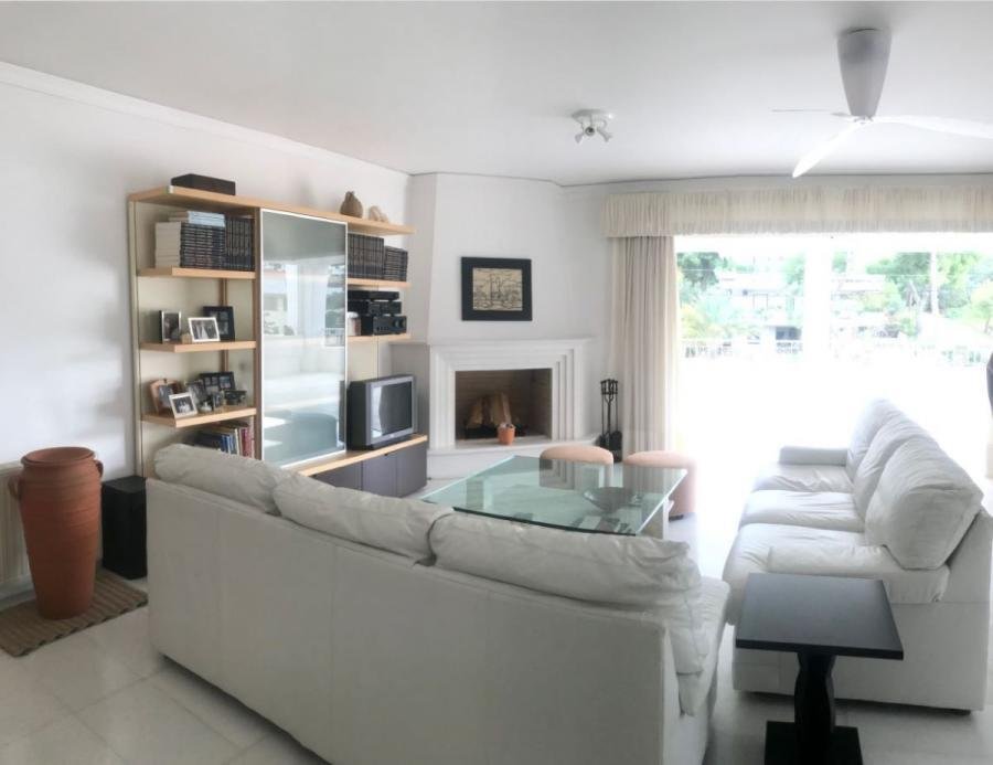 Apartment in Vouliagmeni, Attica, Greece 1 - 18724513