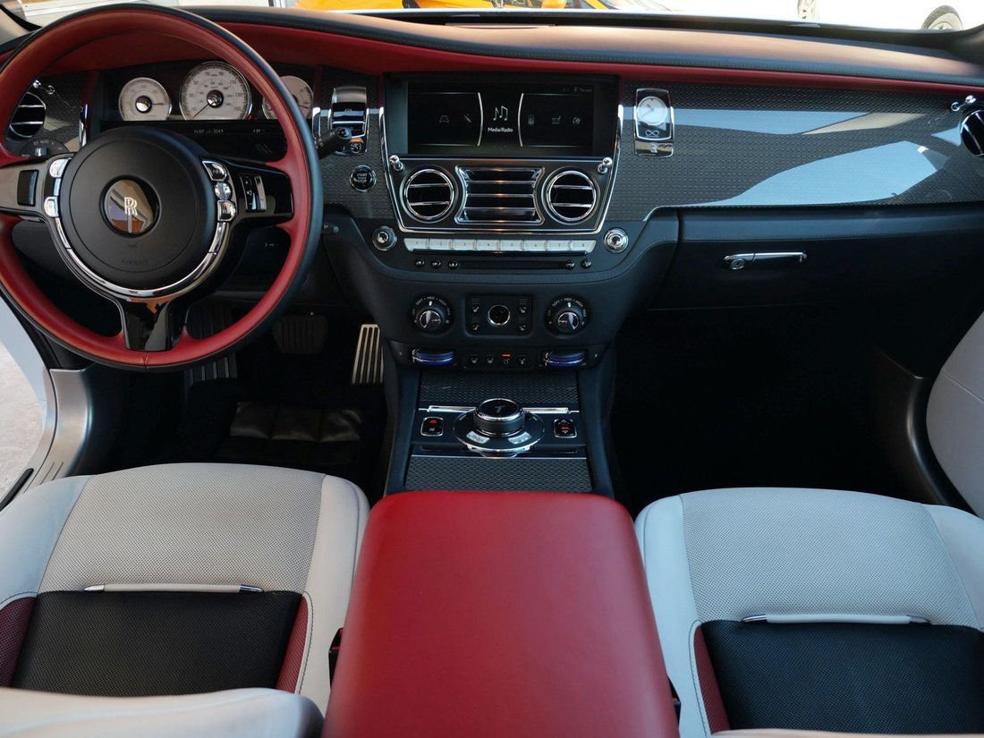 Coupe in Beverly Hills, CA, United States 4 - 18728439