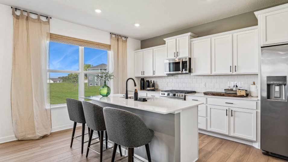House in Woodbury, Minnesota, United States 2 - 18725381