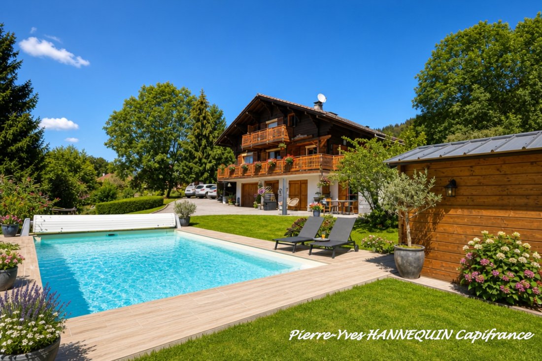 Chalet à Faverges-Seythenex, Auvergne-Rhône-Alpes, France 1 - 18728482