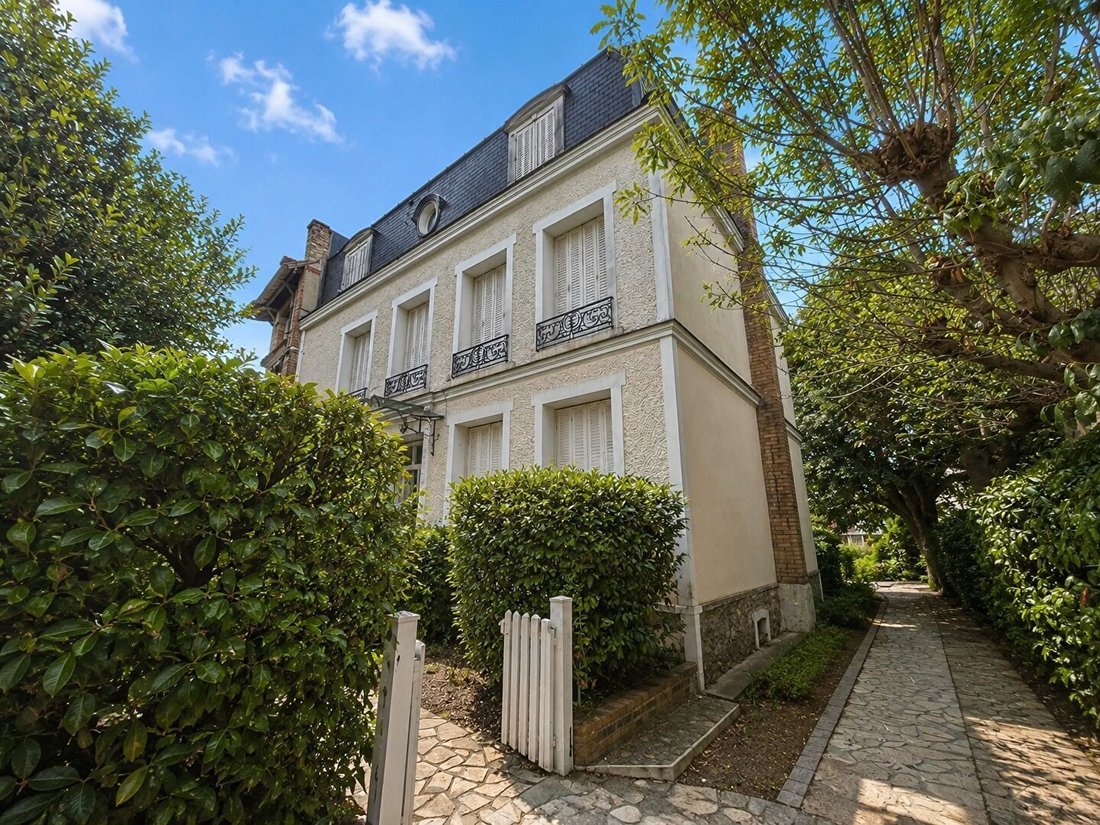 Maison à Centre Ville-Commerce, Enghien-les-Bains, France 4 - 18728476